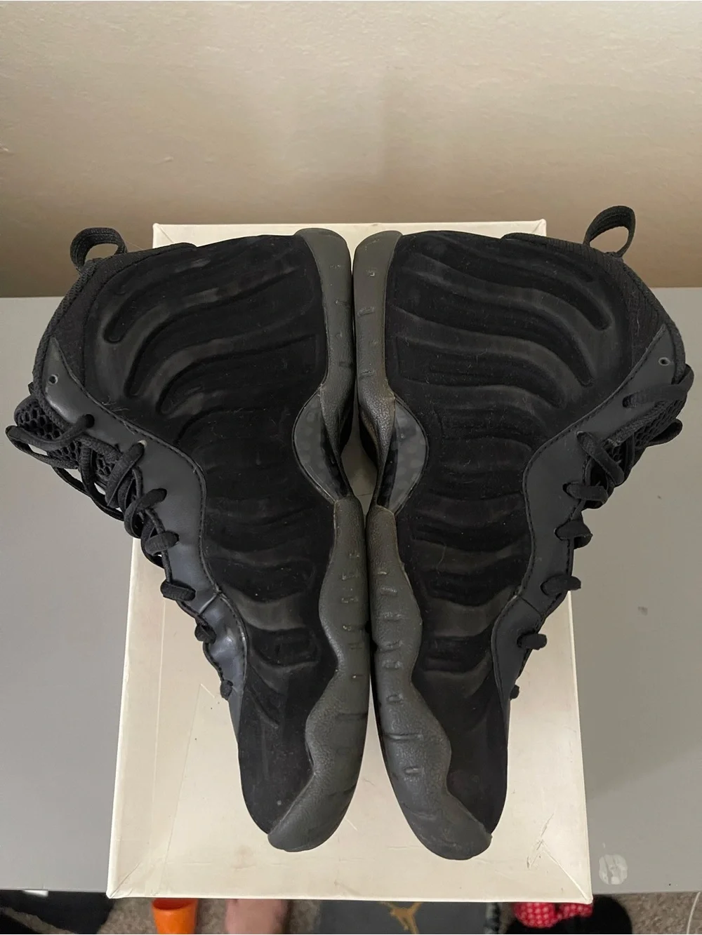 Nike Men's Black High-Top Athletic Sneakers